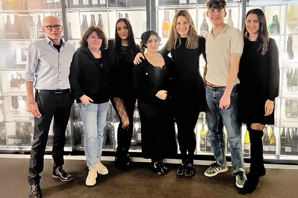 Teamfoto der Praxis Böckenhoff von der Weihnachtsfeier.